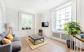 Stylish 2 Bedroom Flat In Knightsbridge