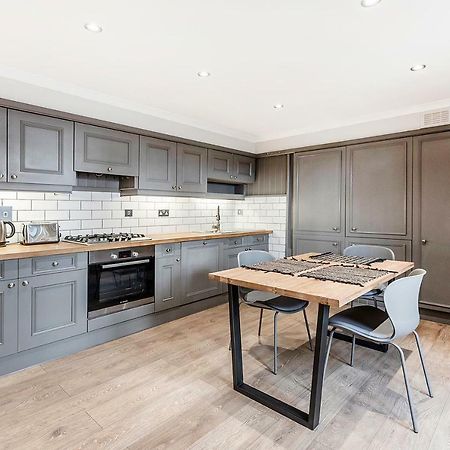 Stylish 2 Bedroom Flat In Knightsbridge London Exterior photo
